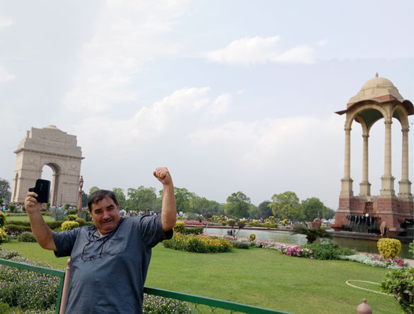 Invitado Carlos en India Gate Delhi
