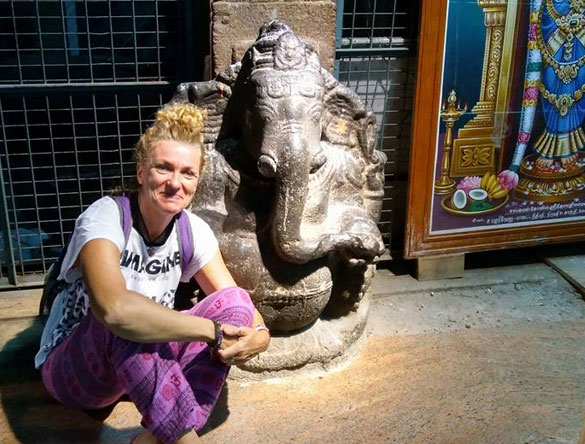 Sara Aberg Cobo en el Templo Minakshi Madurai Tamil Nadu