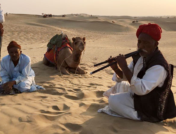 El gran desierto de Thar, cerca de Jaisalmer, Rajasthan, India